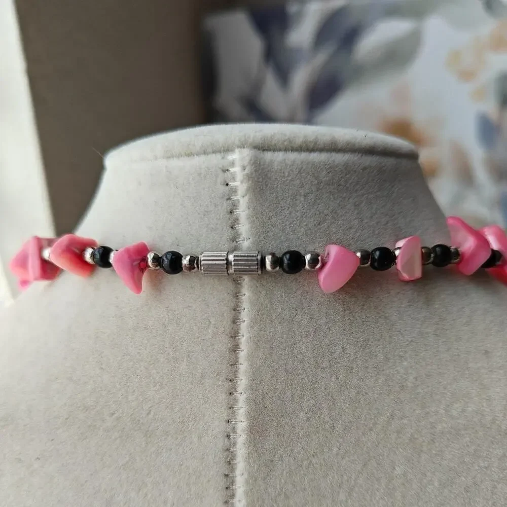 Boho hot pink dyed shell beaded necklace